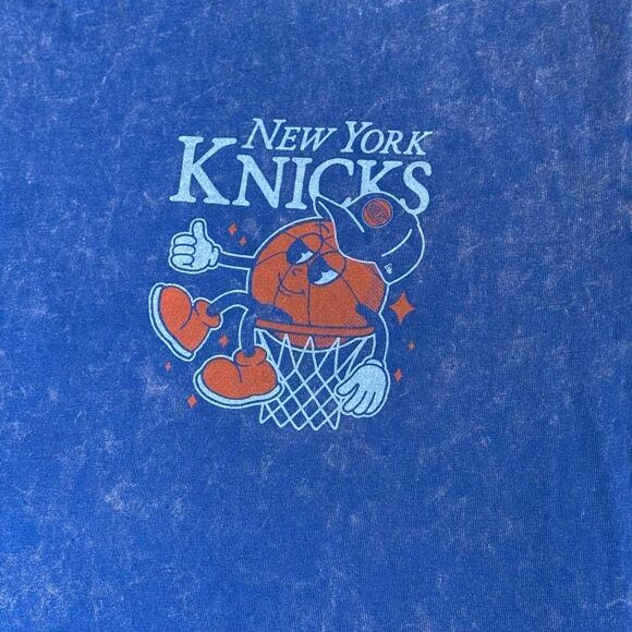 New Era 100% Cotton Mineral Wash New York Knicks Basketball Medium Weight Short - Picture 4 of 12